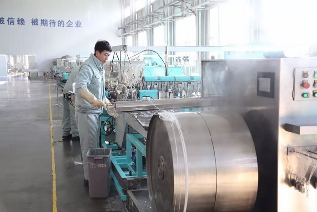 赛诺膜筹建河北省水处理膜材料与装备工程实验室落成，推动技术推广创新应用